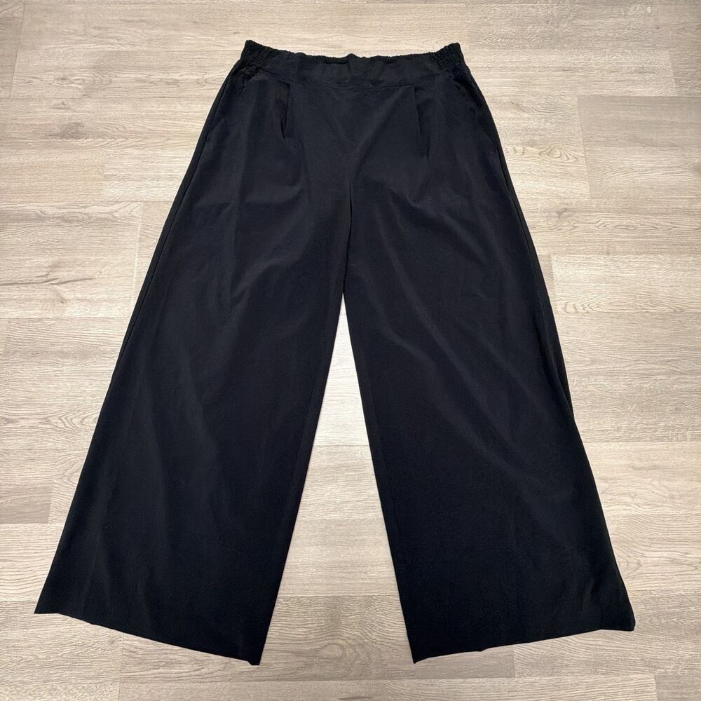 Athleta Brooklyn Wide Leg Crop Pants Women’s 12T Stretch Zipper Pockets Casual